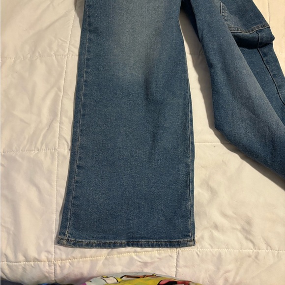 Signature by Levi Strauss & co- Women’s Heritage High Rise Loose Straight Flared - Picture 2 of 4